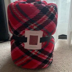 Victoria’s Secret Sherpa blanket